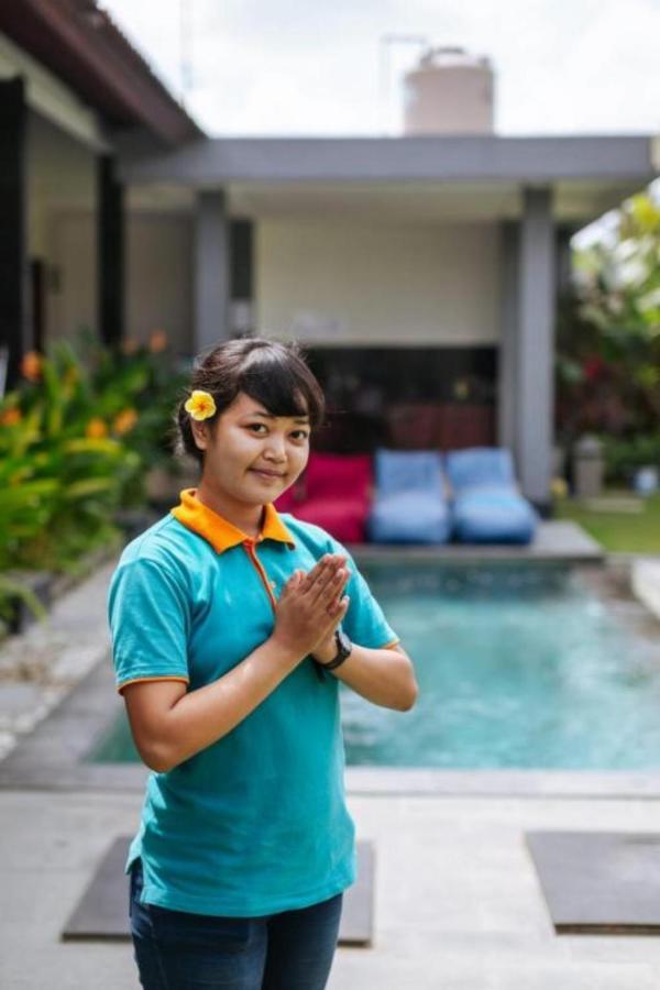 Carik Bali Guest House Canggu エクステリア 写真