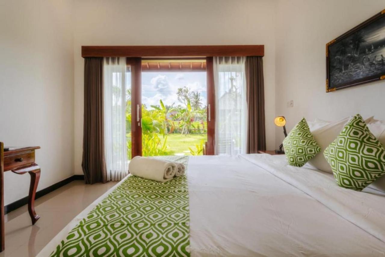 Carik Bali Guest House Canggu エクステリア 写真