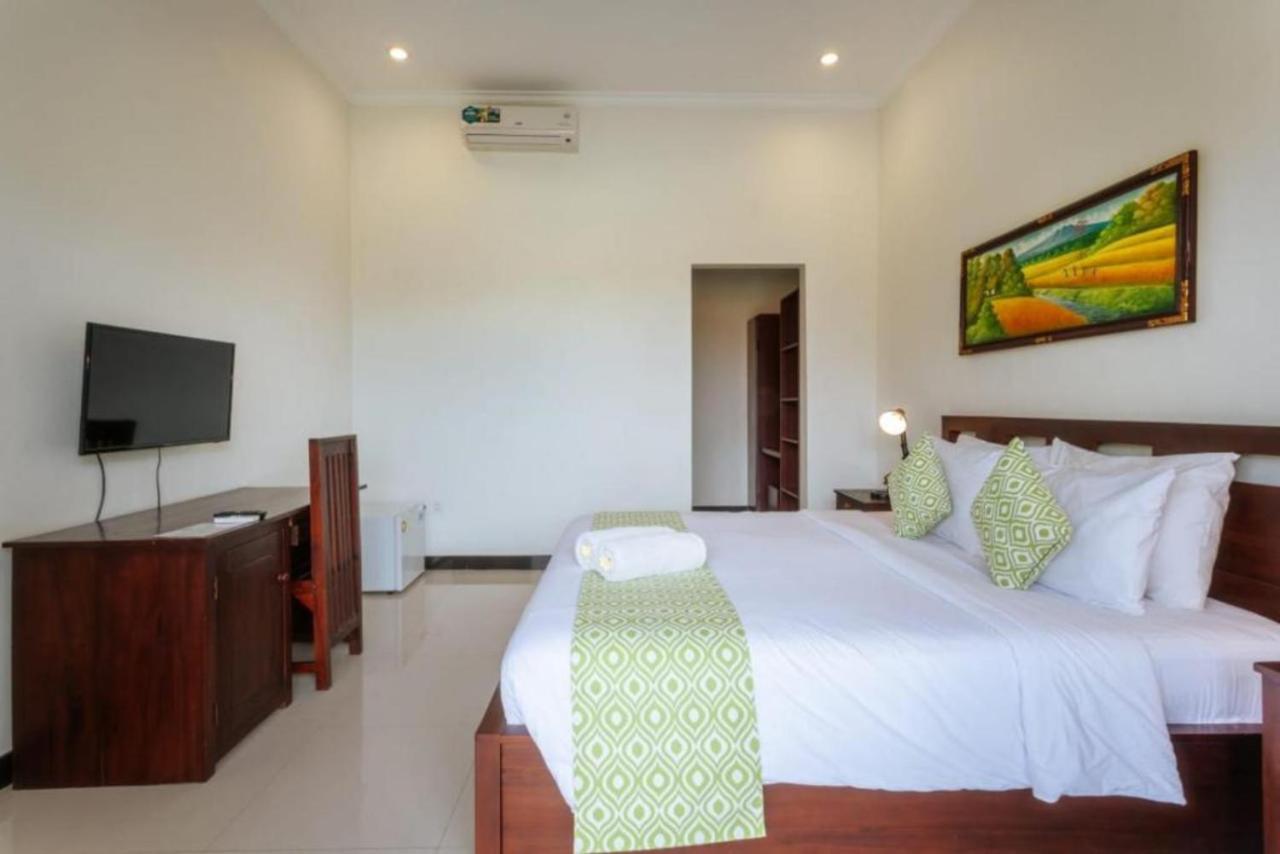 Carik Bali Guest House Canggu エクステリア 写真