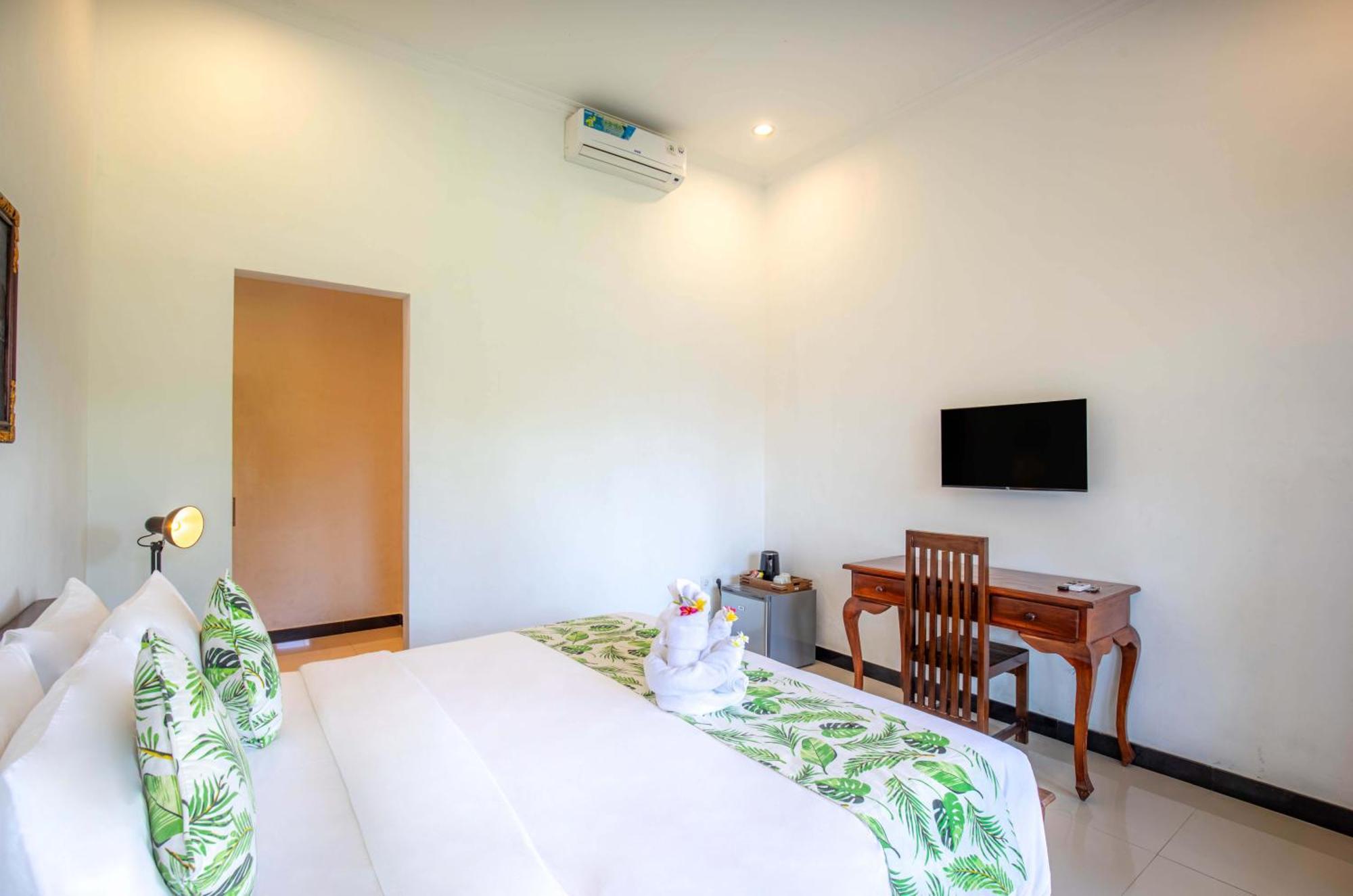 Carik Bali Guest House Canggu エクステリア 写真