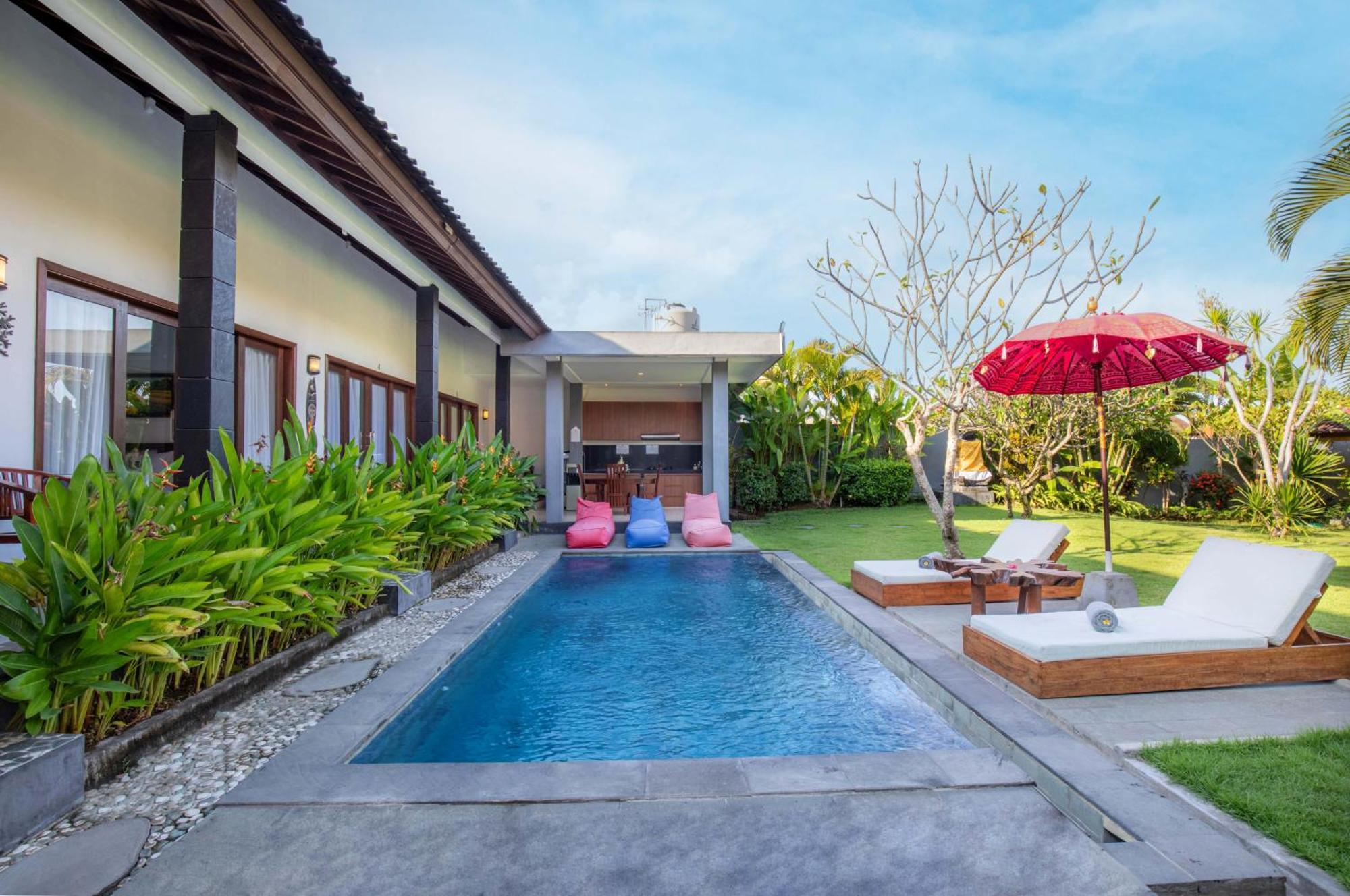 Carik Bali Guest House Canggu エクステリア 写真