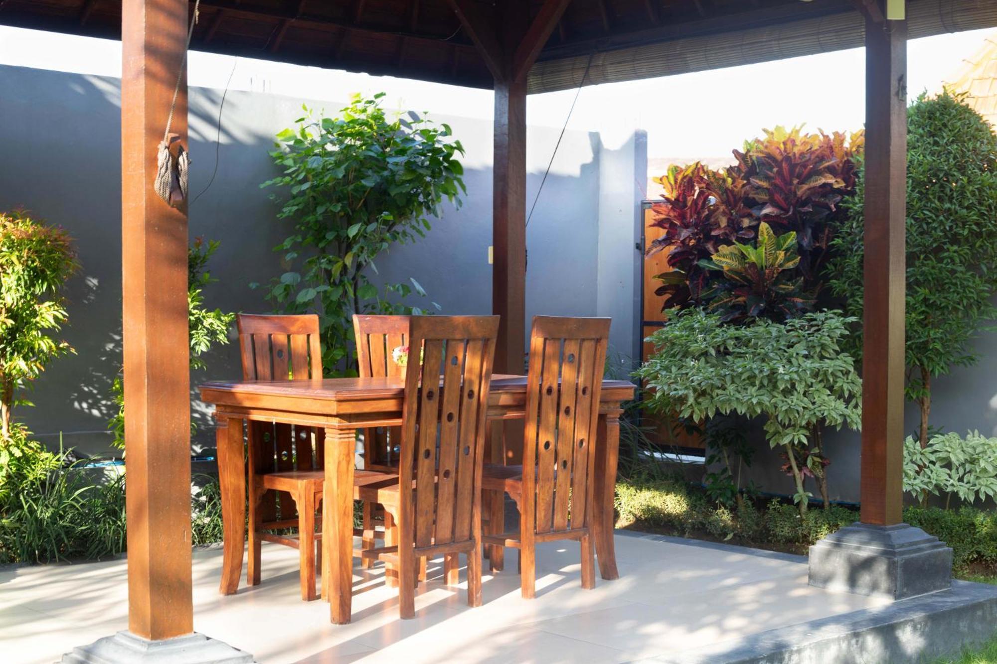 Carik Bali Guest House Canggu エクステリア 写真